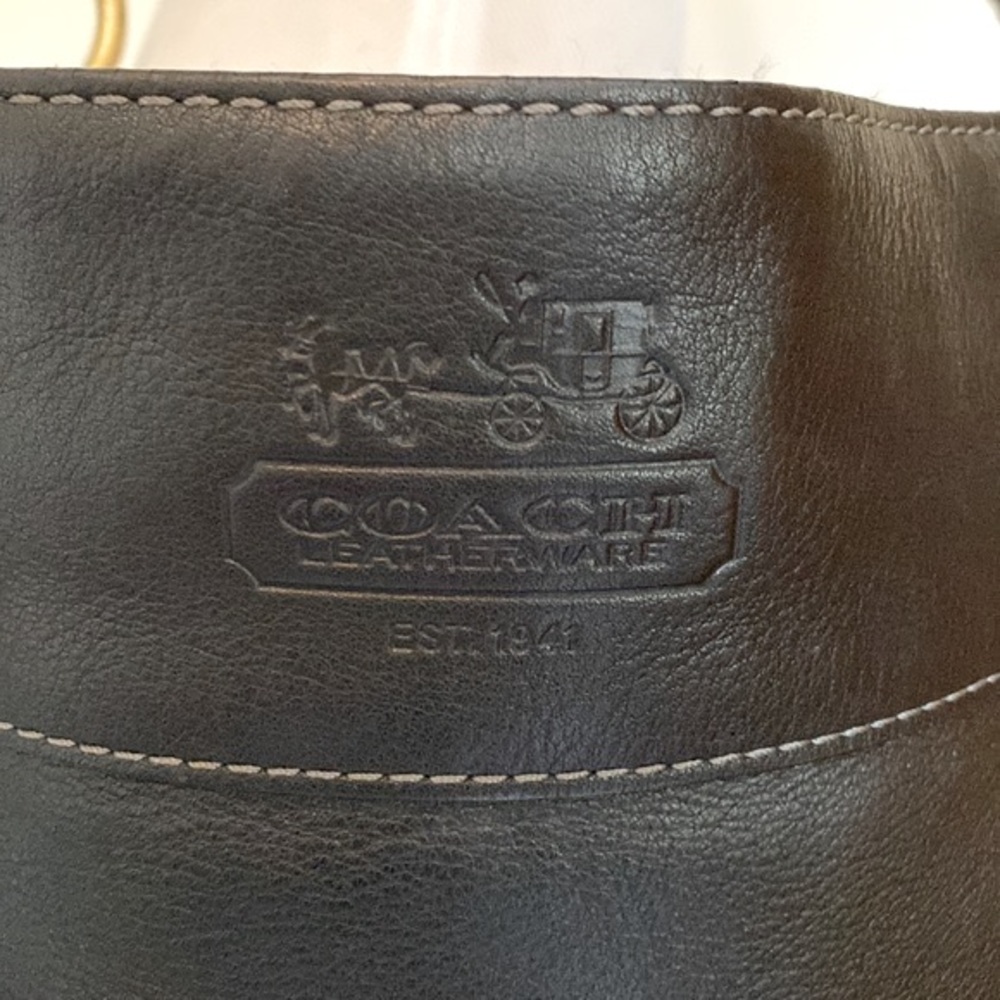 Vintage Authentic Coach Women's Leather Large Zoe Shoulder Bag - Picture 5 of 13